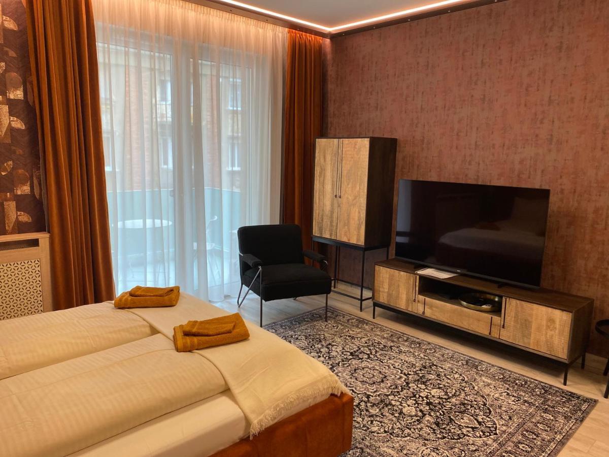 Grand Suites Corvin Budapest Ngoại thất bức ảnh