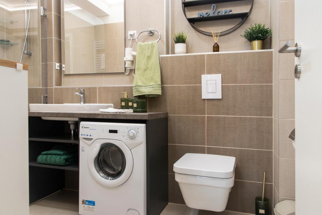 Grand Suites Corvin Budapest Ngoại thất bức ảnh