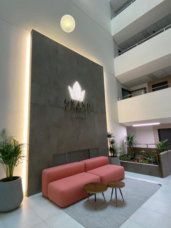 Grand Suites Corvin Budapest Ngoại thất bức ảnh