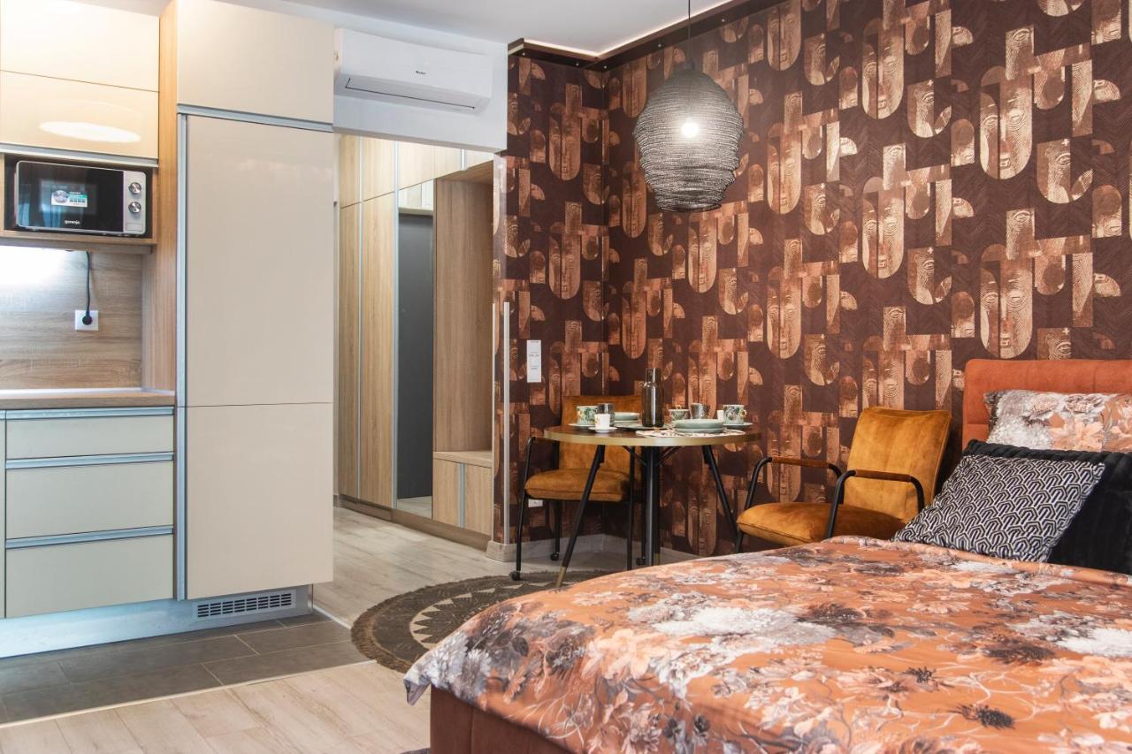Grand Suites Corvin Budapest Ngoại thất bức ảnh